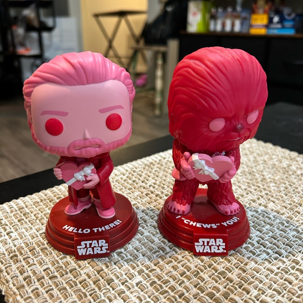 Star Wars Valentine’s Day Collectible Figures - Han Solo & Chewbacca